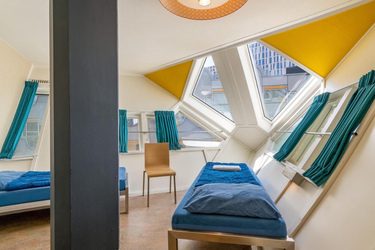 Stayokay Hostel Rotterdam Rum bild